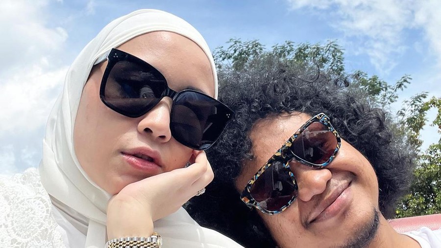 Tangisan Istri di Pusara Makam Usai Anak Tanya Keberadaan Babe Cabita