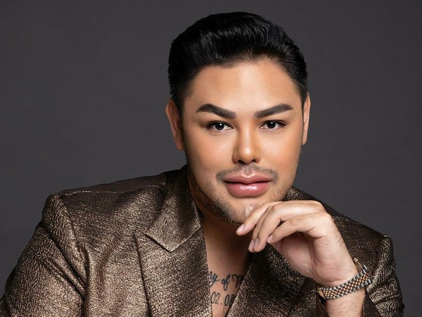 Ivan Gunawan akan ke Uganda untuk Resmikan Masjidnya