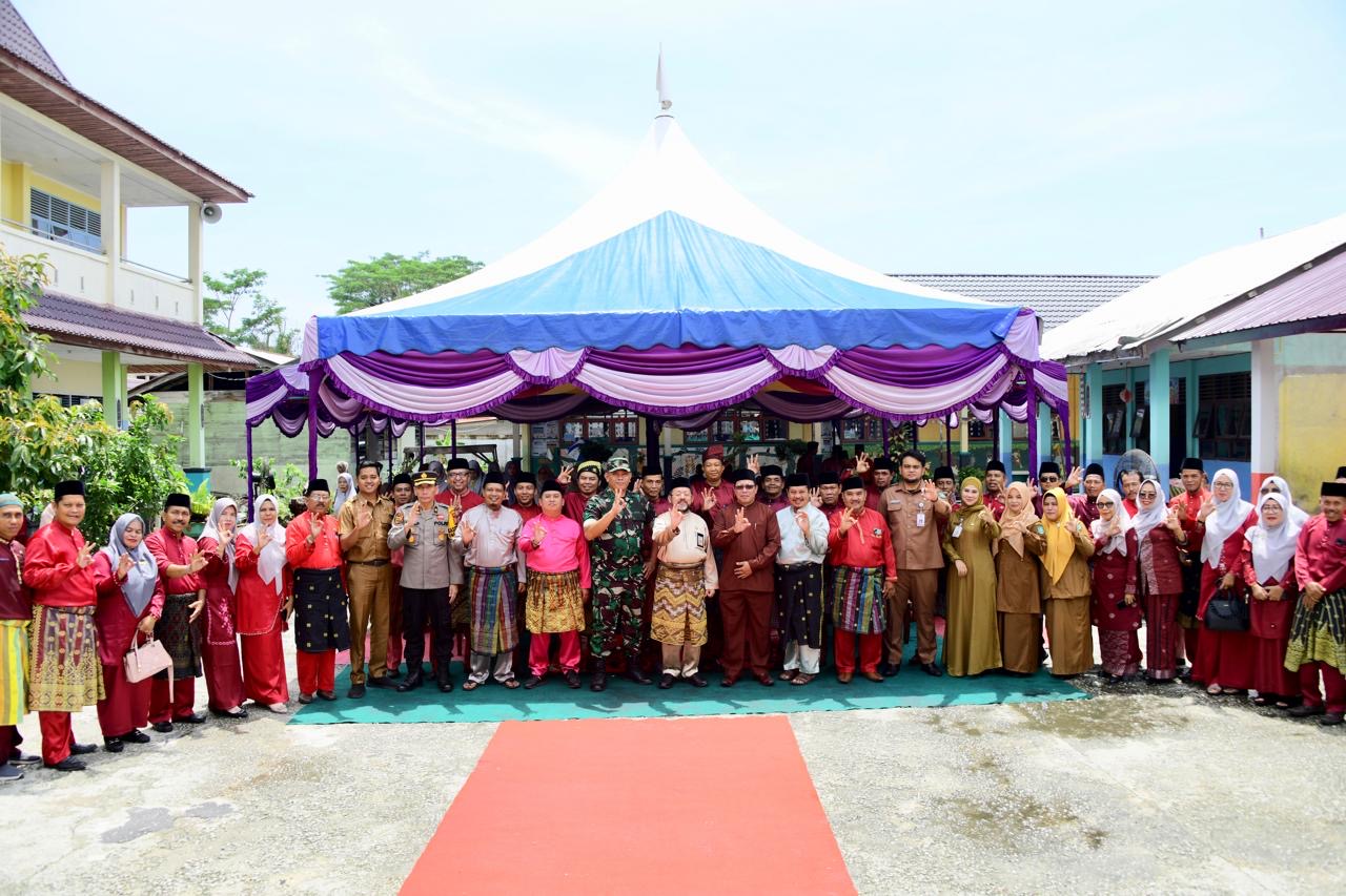 Hadiri Halal Bihalal KKKS Kecamatan Bengkalis, Ini Permintaan Bupati kepada Kepala SekolahÂ