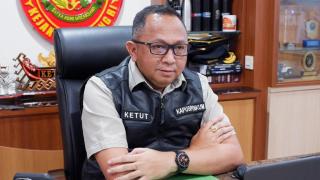 Kejagung Periksa 2 ASN KPPBC Pekanbaru & 1 Orang Agen Kapal Terkait Perkara Impor Gula PT SMIP
