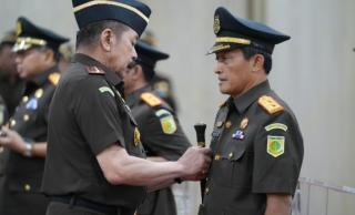 Pelantikan 6 Pejabat Eselon II, Jaksa Agung ST Burhanudin : Berkah atau Hukuman Tergantung Niat 