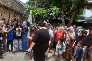 Peter Holly, Pemenang X-Factor Pulang Kampung ke Pekanbaru