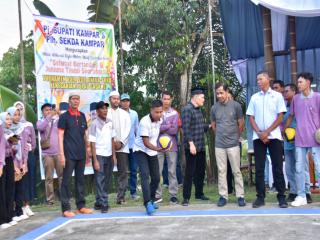 Plh Sekda Kampar Ahmad Yuzar Buka Turnamen Bola Voli Antar Suku Kenegerian Pulau Gadang