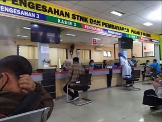Bapenda Riau Bebaskan Denda Keterlambatan Pajak Kendaraan, Ini Syaratnya