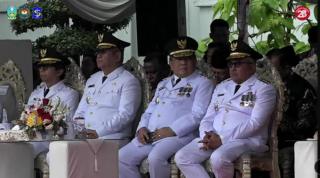 Pj Gubri Ikuti Peringatan Hari Otonomi Daerah XXVIII Tahun 2024 di Surabaya