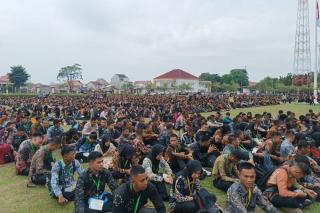 Polda Riau Tes Kesehatan Ribuan Casis Polri