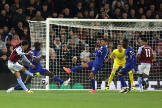 Premier League: Chelsea Tertahan di Kandang Aston Villa dengan Skor 2-2