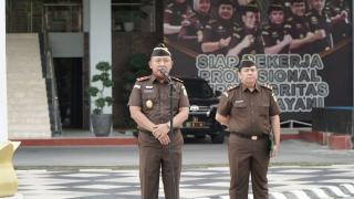 Wakajati Riau : Apel Kerja Pagi Salah satu Wujud pembinaan mentalitas Pegawai 