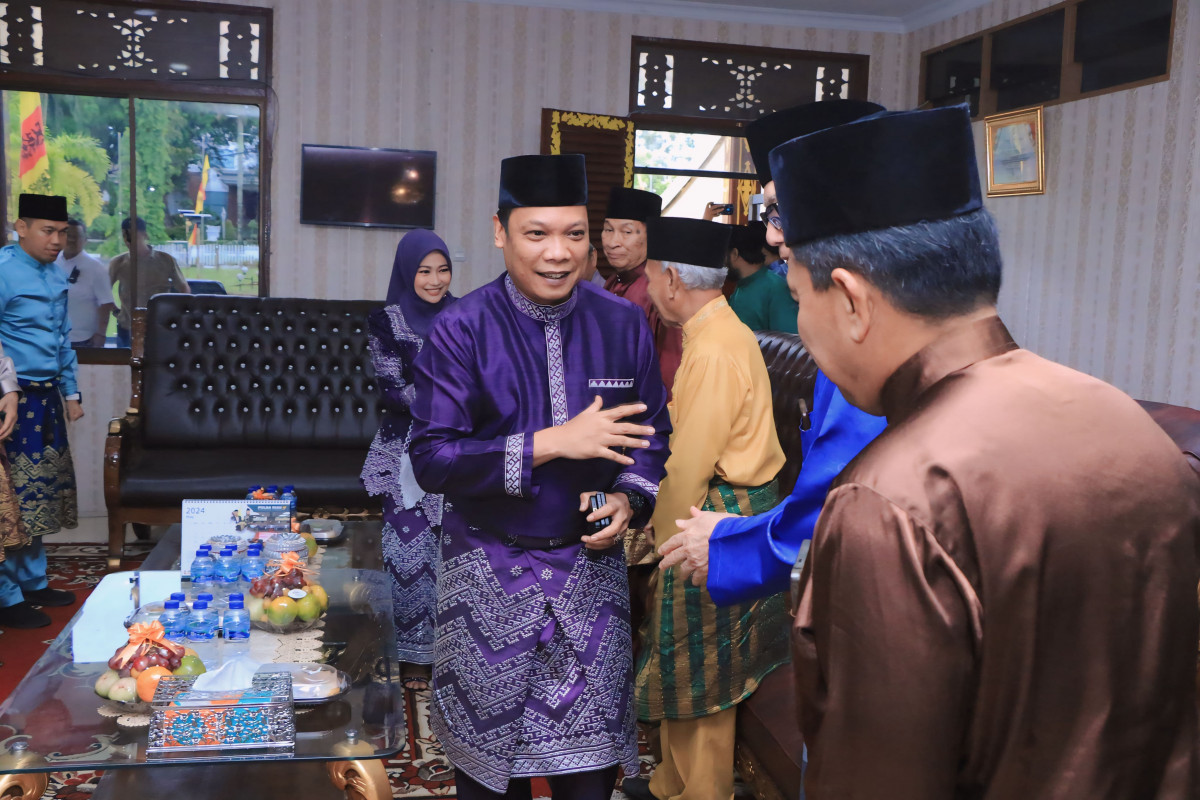 Silaturahmi ke LAM Riau, Muflihun: Datang Tampak Muka, Pulang Tampak Punggung