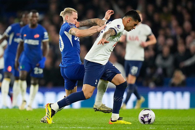 Chelsea Kalahkan Tottenham dengan Skor 2-0