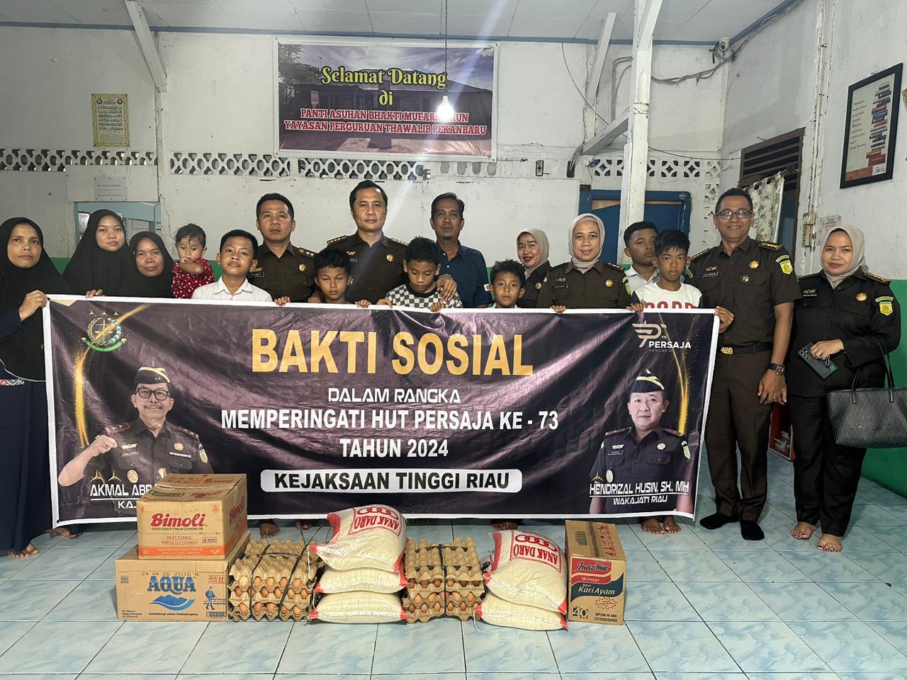 Kejati Riau Gelar Bakti Sosial di Panti Asuhan Bhakti Mufarridhun Dalam Rangka HUT PERSAJA Ke- 73