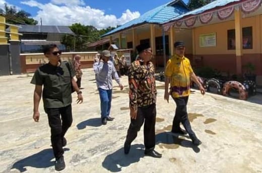 Pj.Bupati Herman Kunjungi Madrasah Aliya dan Tsanawiyah di Desa Keritang Hulu