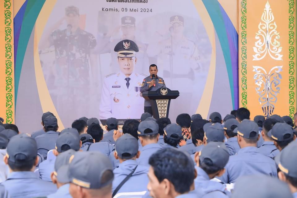 Pemko Pekanbaru Bayar Honor 350 Personel Satlinmas