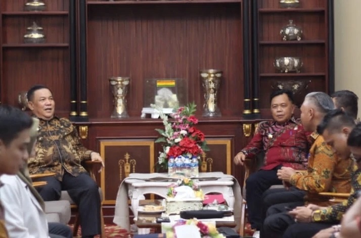 Gelar Pertemuan dengan Pj Gubernur Riau, Plt Bupati Asmar Sampaikan Lima Permohonan
