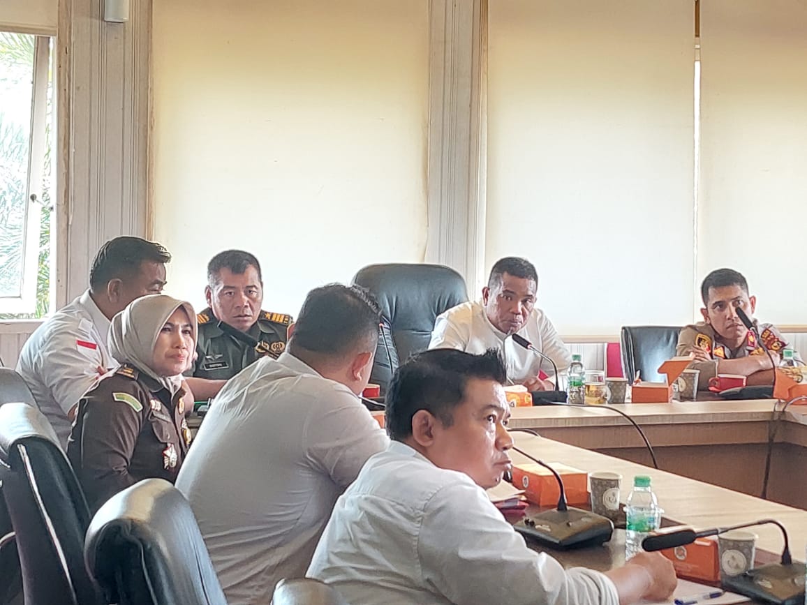 Berikan Bantuan Hukum, Kasi Datun bersama Tim JPN Kejari Pelalawan Mendatangi Kantor BapendaÂ