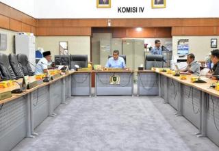Pansus DPRD Riau Terhadap LKPJ Kepala Daerah 2023 Gelar Rapat Finalisasi