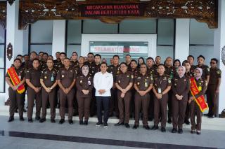 Kunker ke Kepulauan Riau, Wakil Jaksa Agung Dr. Sunarta Sampaikan Tiga Pilar Reformasi BirokrasiÂ 