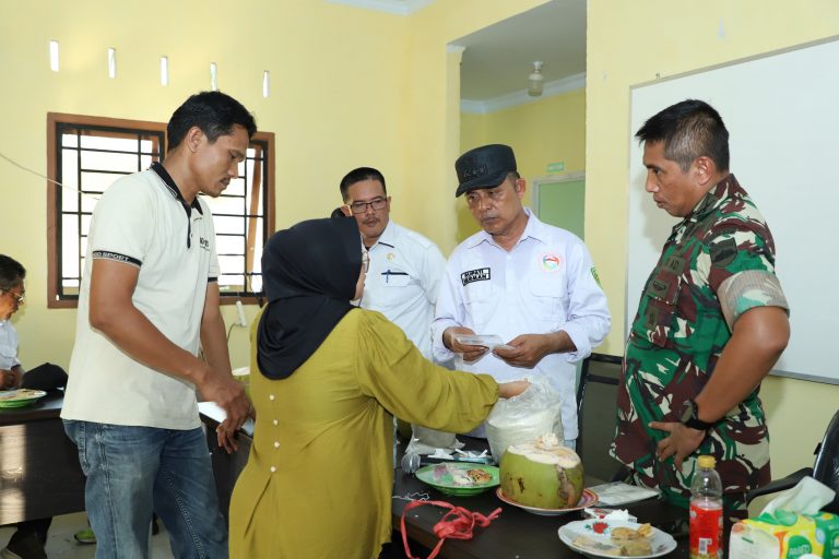 Pj Bupati Inhil Sosialisakan Perkembangan Harga Gabah Kepada Petugas PPL BPP Kecamatan Kempas