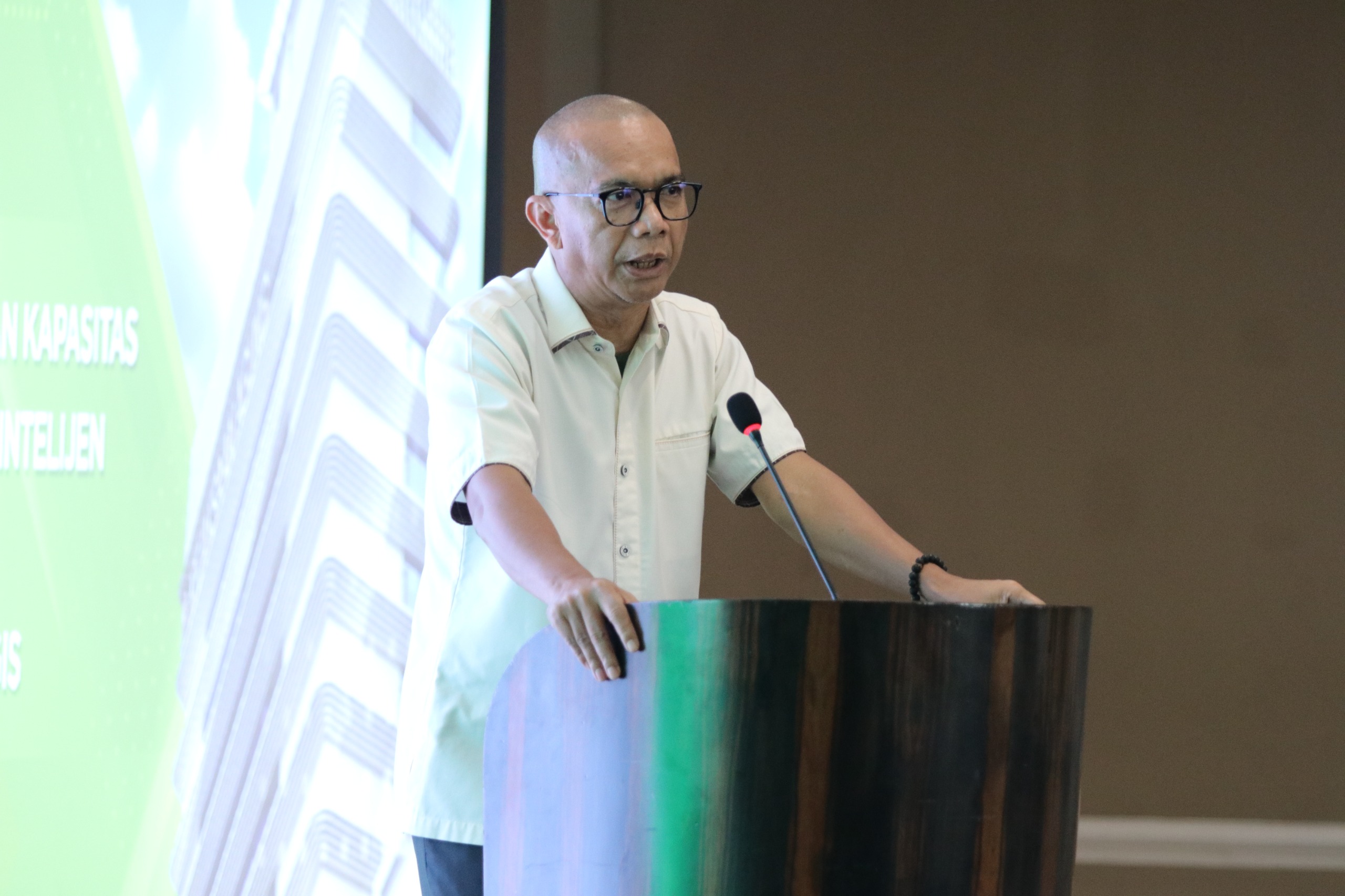 Pelatihan Peningkatan Kapasitas SDM Intelijen Dalam PPS Dibuka Jam-Intelijen Prof. Dr. Reda Manthova