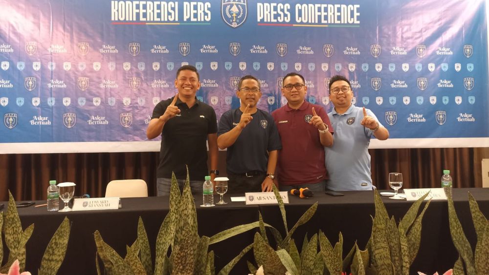 Resmi! PSPS Riau Tunjuk Aji Santoso Sebagai Pelatih