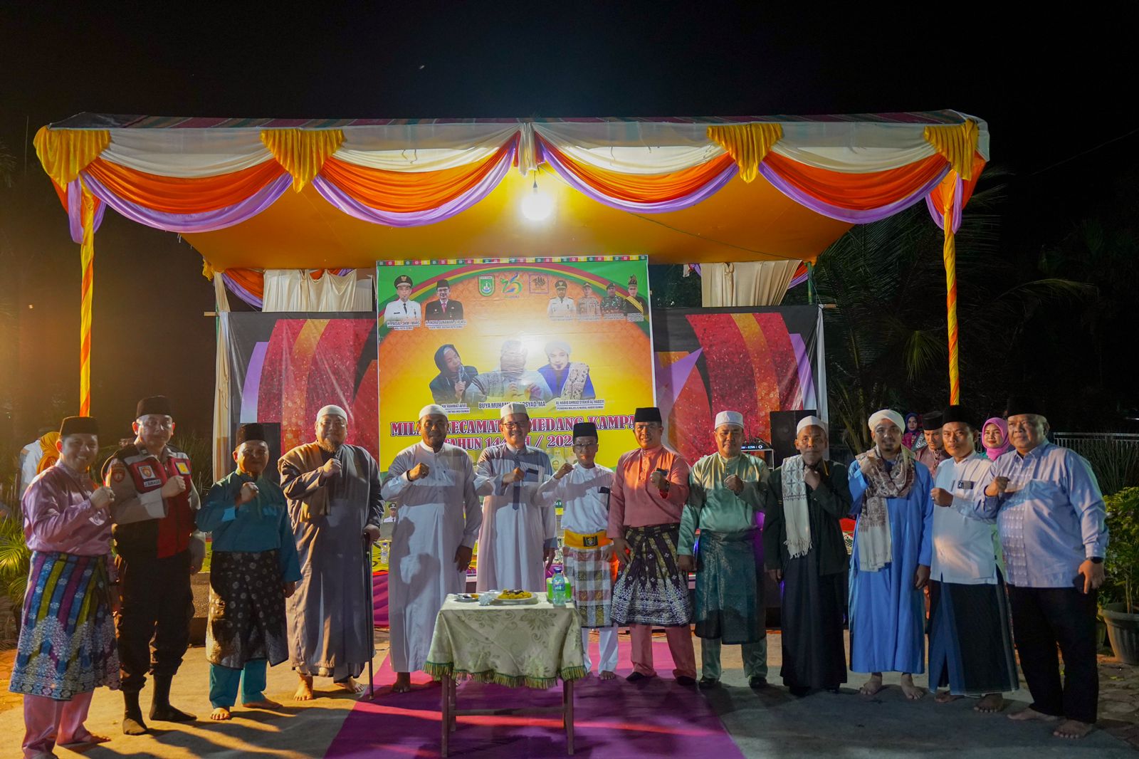 Sekdako Bersama Ratusan Warga Meriahkan Peringatan Milad Kecamatan Medang Kampai ke-22