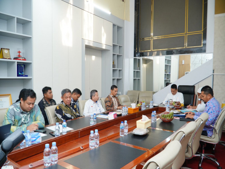 Pj Bupati Kampar Pimpin RUPS PT. Bumi Kampar Sarana Energi