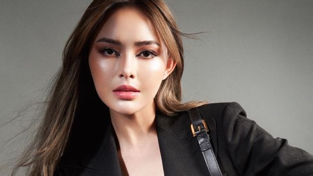 Tak Ingin Hilangkan Ciri Khas, Amanda Manopo Merasa Insecure dengan Penampilan