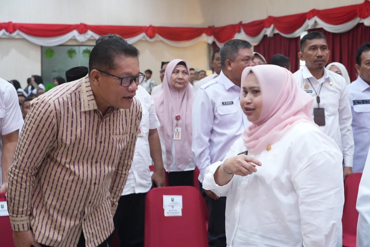Bupati Kasmarni Hadiri Peluncuran dan Penandatanganan Pakta Integritas PPDB Tingkat SMA/SMK Tahun 20