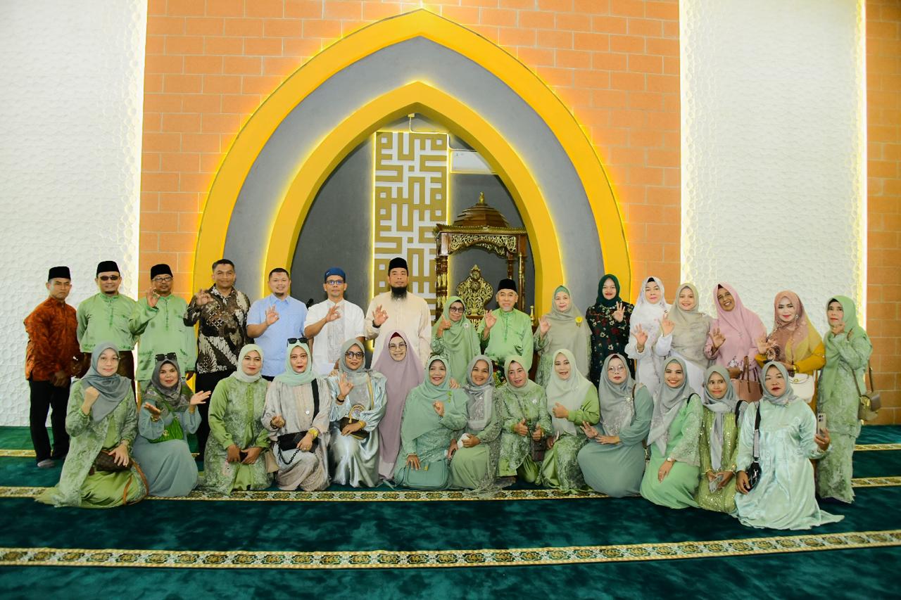 Resmikan Masjid Al-Fahruddin, Bupati Kasmarni Ajak Makmurkan Masjid