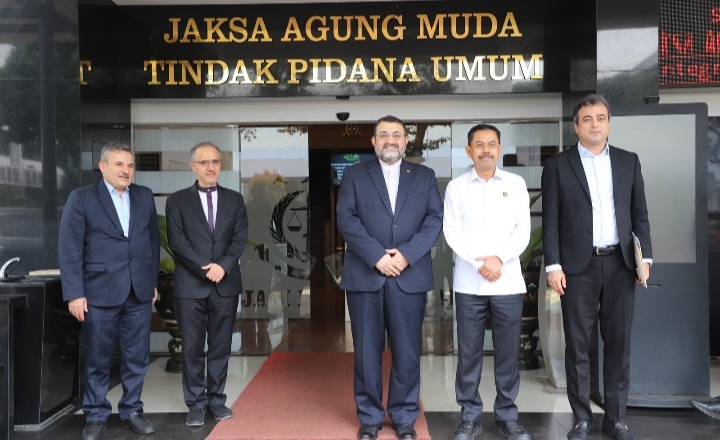 Duta Besar Republik Iran Percayakan Proses Hukum di Indonesia dengan Kejagung 