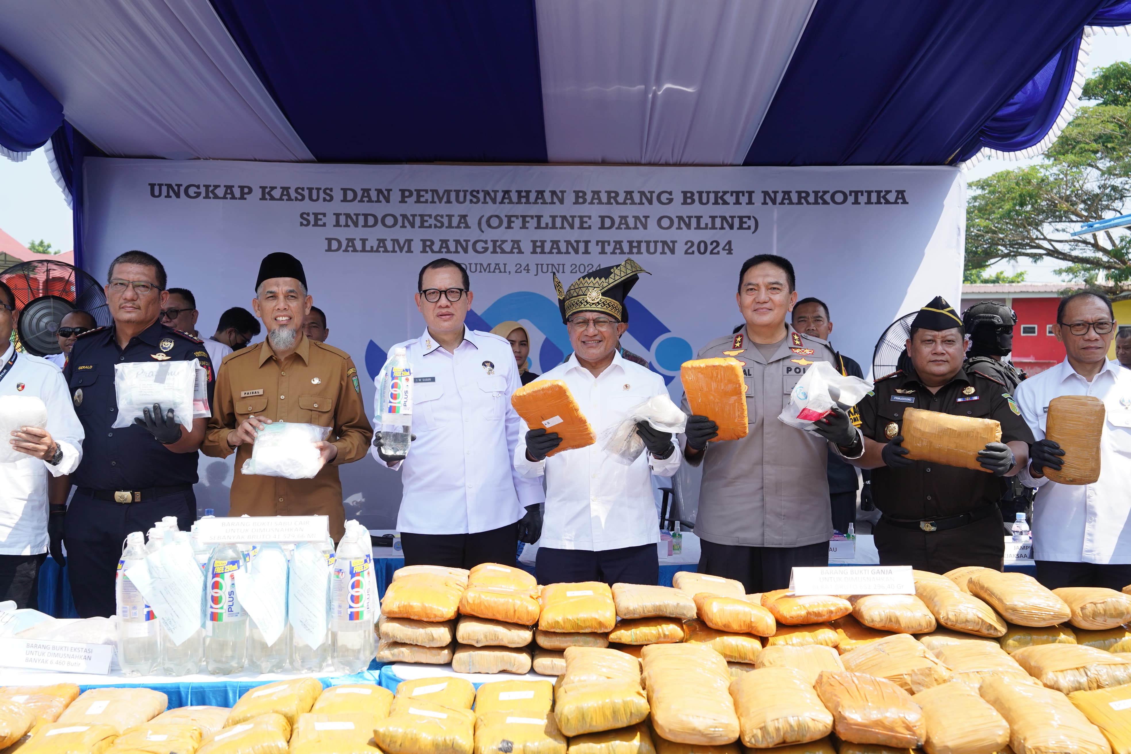 Kepala BNN Puji Kinerja Kapolda Riau Gagalkan Narkoba 2 Ton Sabu 