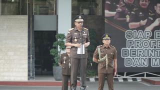 Kepala Kejaksaan Tinggi Riau Akmal Pimpin Upacara Hari Lahir PancasilaÂ 