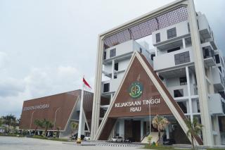 3 Pejabat Utama BRK Syariah Diperiksa Kejati Riau Terkait Income Smoothing