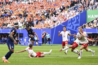 EURO 2024: Polandia Takluk dari Belanda dengan Skor 1-2