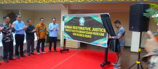Kajati Akmal Abbas Meresmikan Rumah Restorative Justice UIN SUSKA Riau
