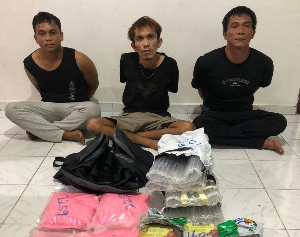 Sempat Terhalang Ombak, Speedboat Bawa 5 Kg Sabu Berlabuh di Riau