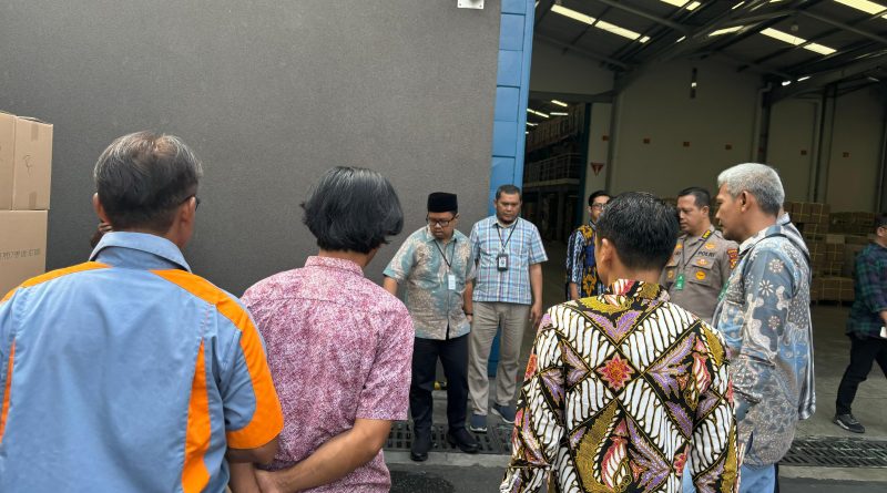 Pastikan PSU Rohul Lancar, Bawaslu Riau Awasi Pengadaan dan Pengiriman Logistik