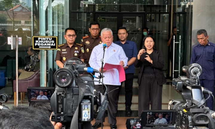 Penyidikan Perkara Komoditi Emas, Kacab Bank Mandiri "RPA" Diperiksa KejagungÂ