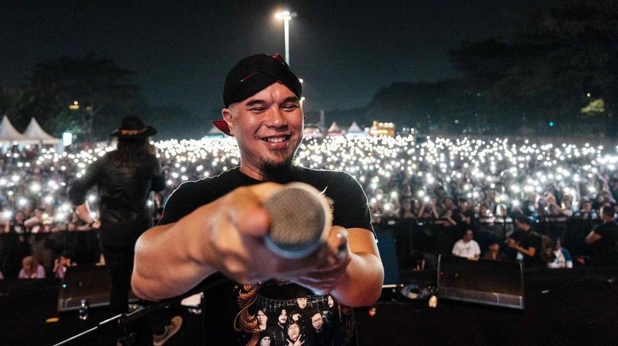Ahmad Dhani Senggol Kotak soal Lagu yang Ditulis Posan Tobing