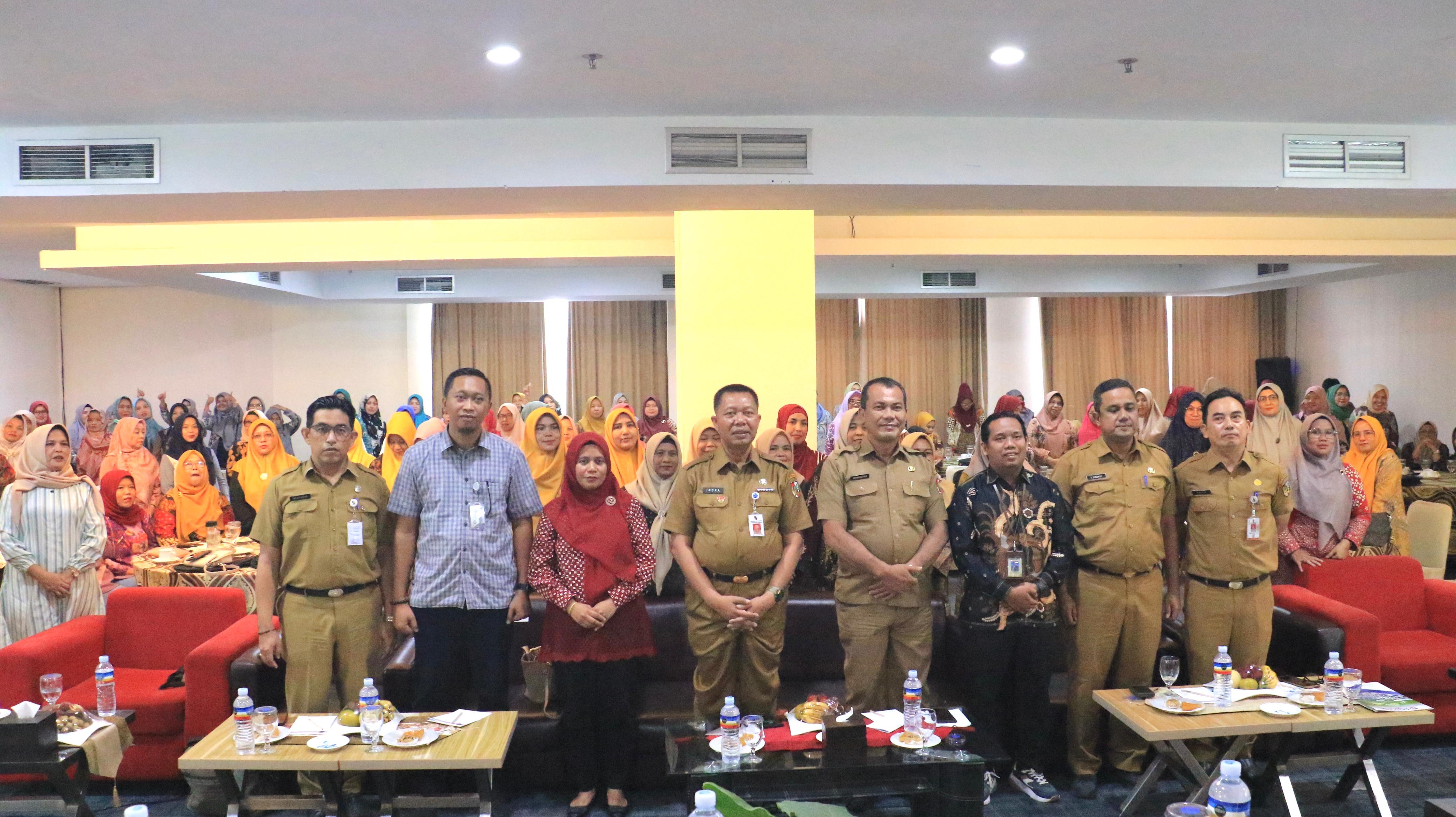 Pemko Pekanbaru Sosialisasi Politik ke Puluhan Tokoh Perempuan dari 4 Kecamatan