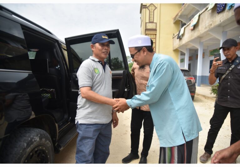 Pj Bupati Inhil Herman Kunjungi Ponpes Daarul Musthofa Pengalihan Keritang