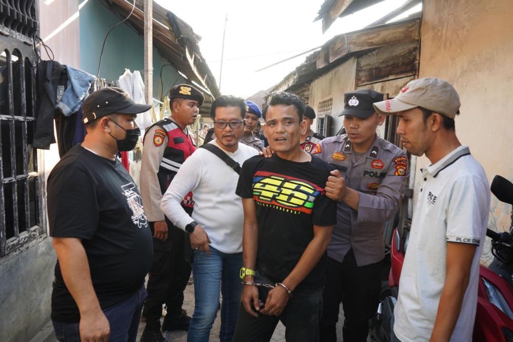 Polda Riau Ringkus 9 Orang Dalam Operasi di