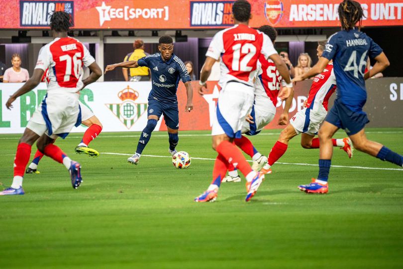Uji Coba Pramusim: Arsenal Bekuk Manchester United dengan Skor 2-1