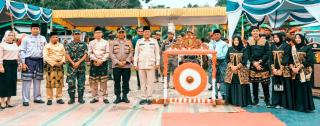 Bupati Kuansing Buka Pacu Jalur Kecamatan Inuman
