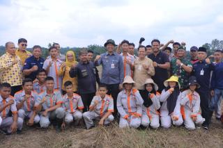Sekdako Pekanbaru Tinjau Lahan Tempat Pengolahan Sampah Terpadu