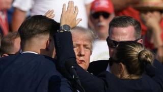 Donald Trump Diduga Ditembak Saat Kampanye, Pelaku Tewas