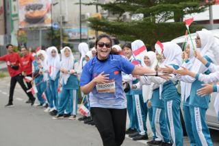 Diah Rahmawati dan Ali dari Palembang Mengaku Puas Ikut Riau Bhayangkara Run 2024