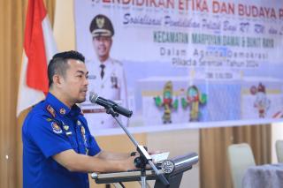 Pj Wali Kota Buka Sosialisasi Pendidikan Politik Bagi Ketua RT, RW, dan LPM dari 2 Kecamatan