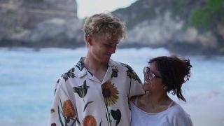 Pacar Bule Awalnya Tak Tahu Cinta Kuya Itu Artis di Indonesia
