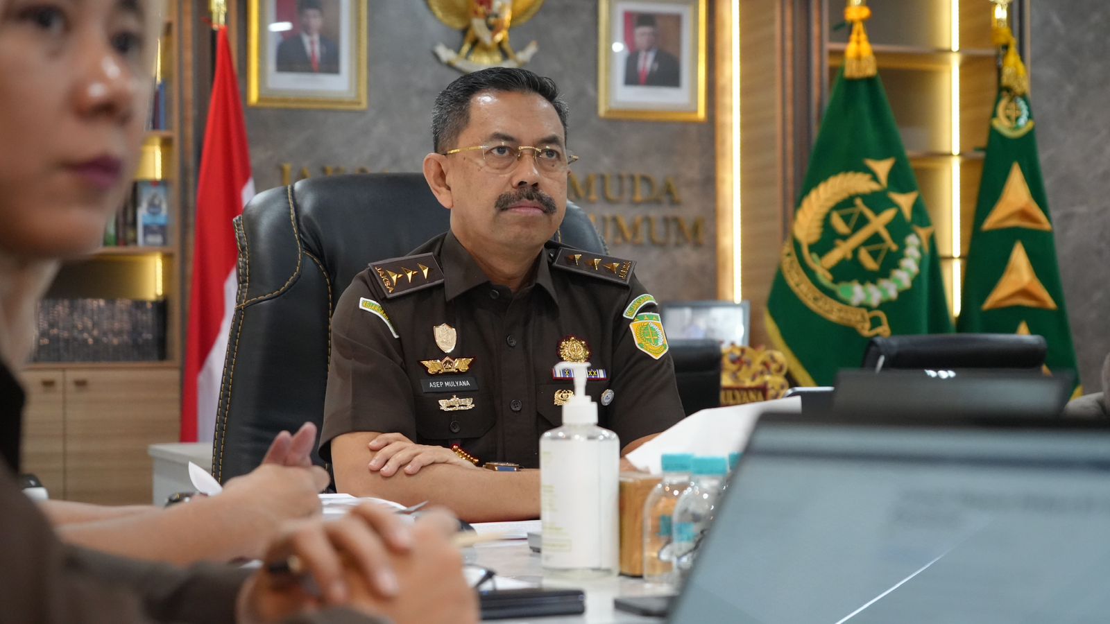 JAM-Pidum Prof. Dr. Asep Nana Mulyana Menghentikan 11 Kasus Melalui Restorative Justice
